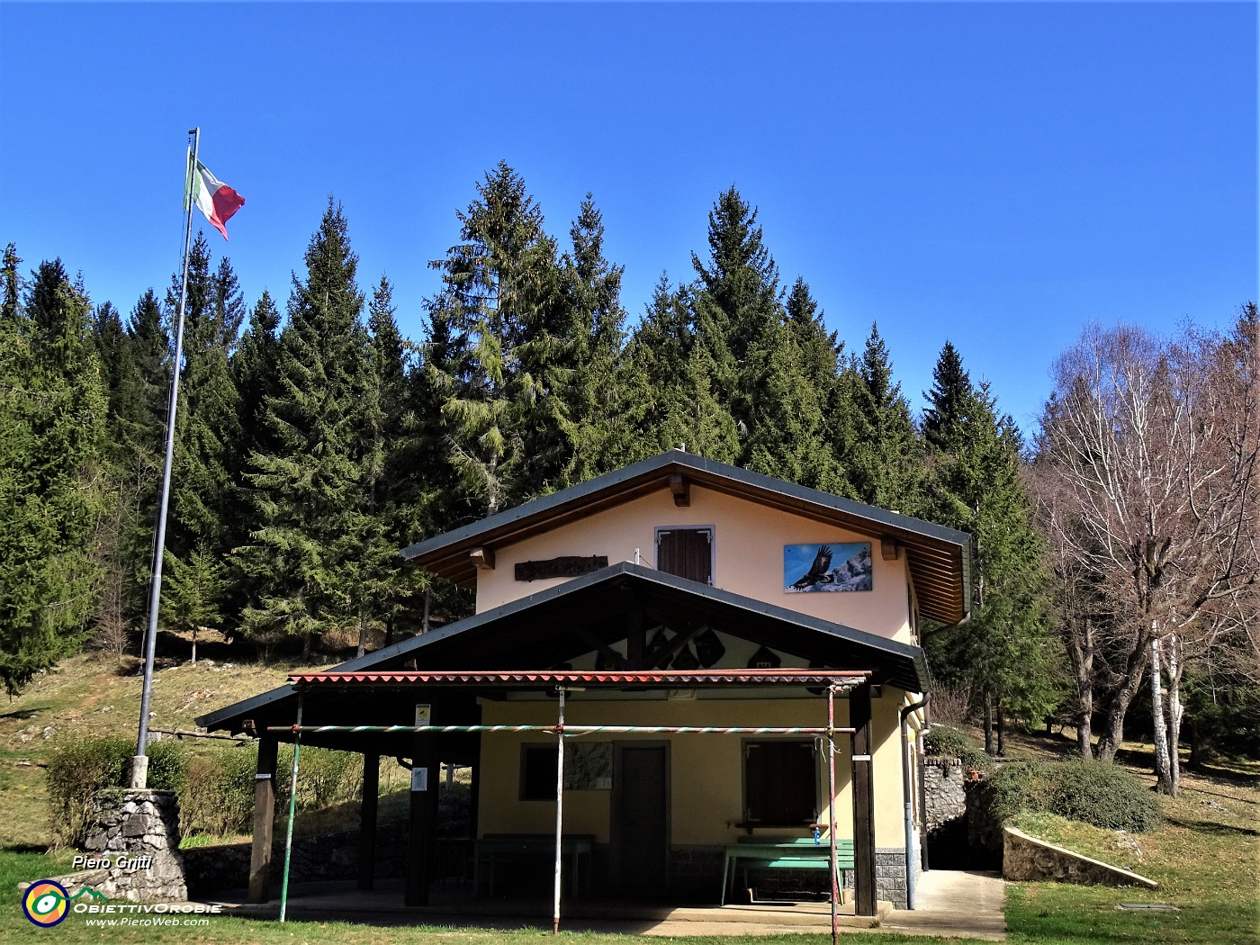 05 Baita Molinasco (Alpini San Giovanni Bianco) 1105 m.JPG